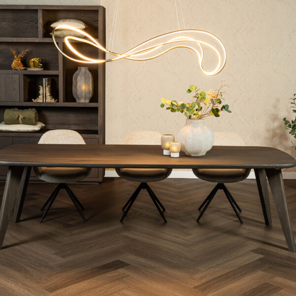 Eettafel Bordeaux Taps toelopend