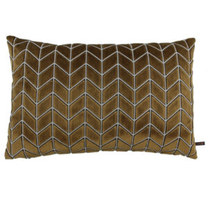 CLAUDI SIERKUSSEN PERINE CAMEL