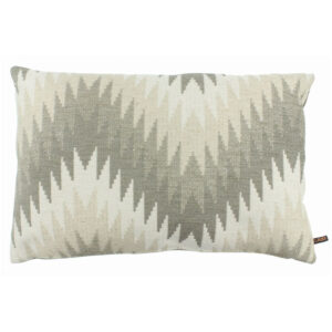 Claudi sierkussen Nesma sand